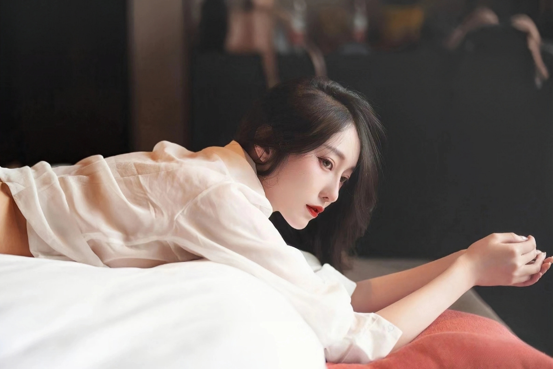 芬兰总统化名参加铁人三项 获得亚军　